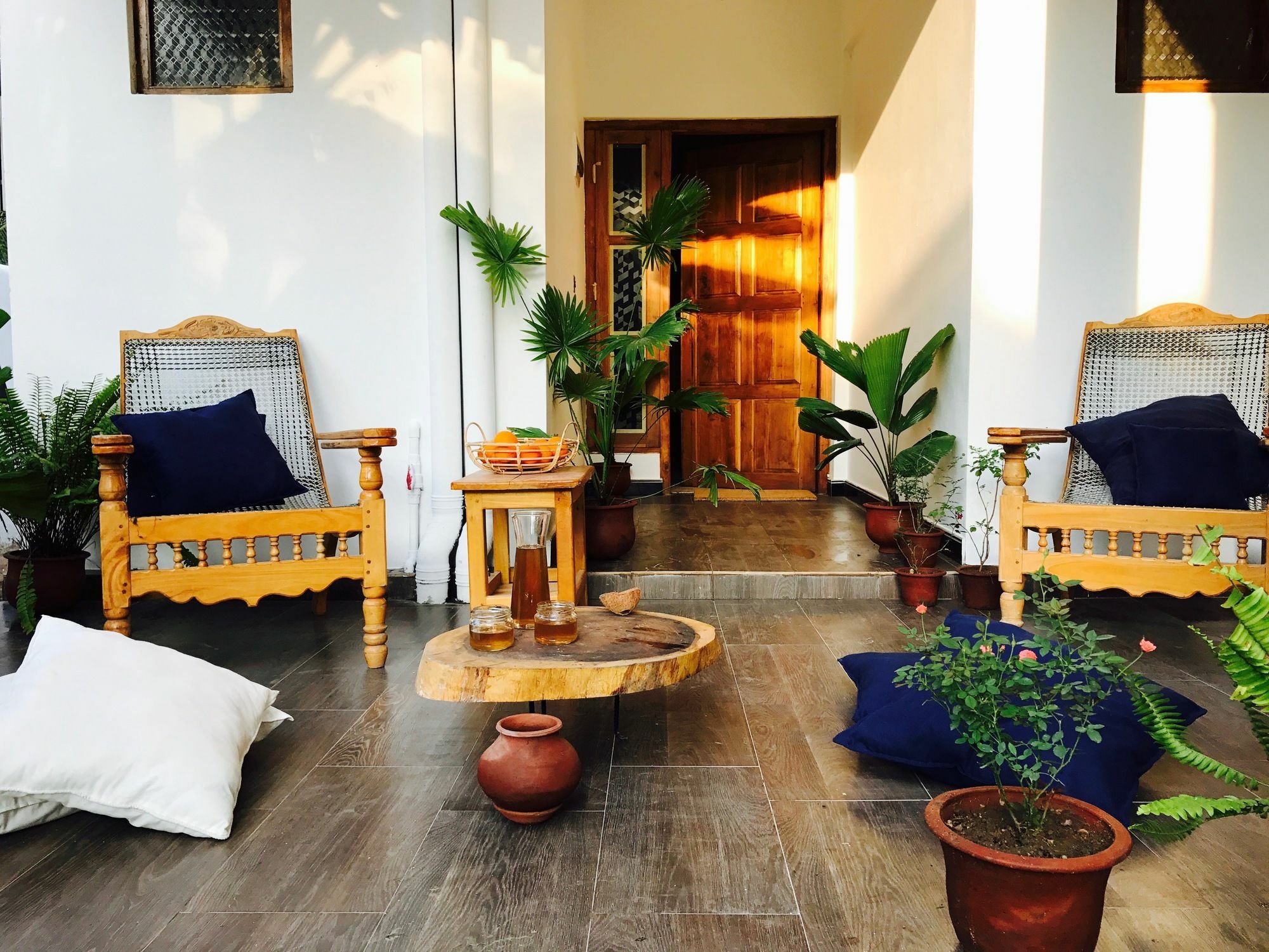 Hotel Moxy Bay Arugambay à Baie d'Arugam Extérieur photo